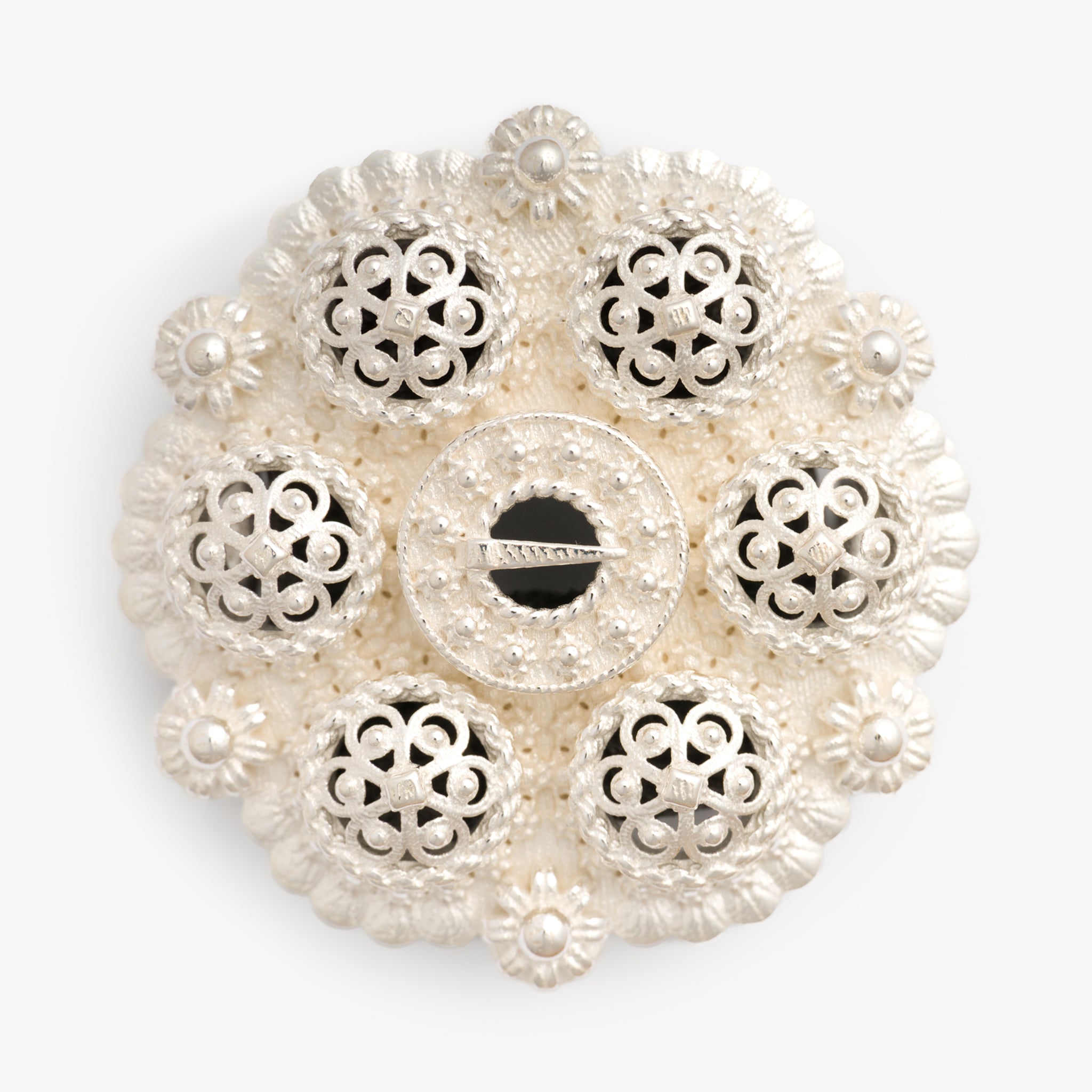 Hair Tie Round Sølje or Pendant by Sylvsmidja