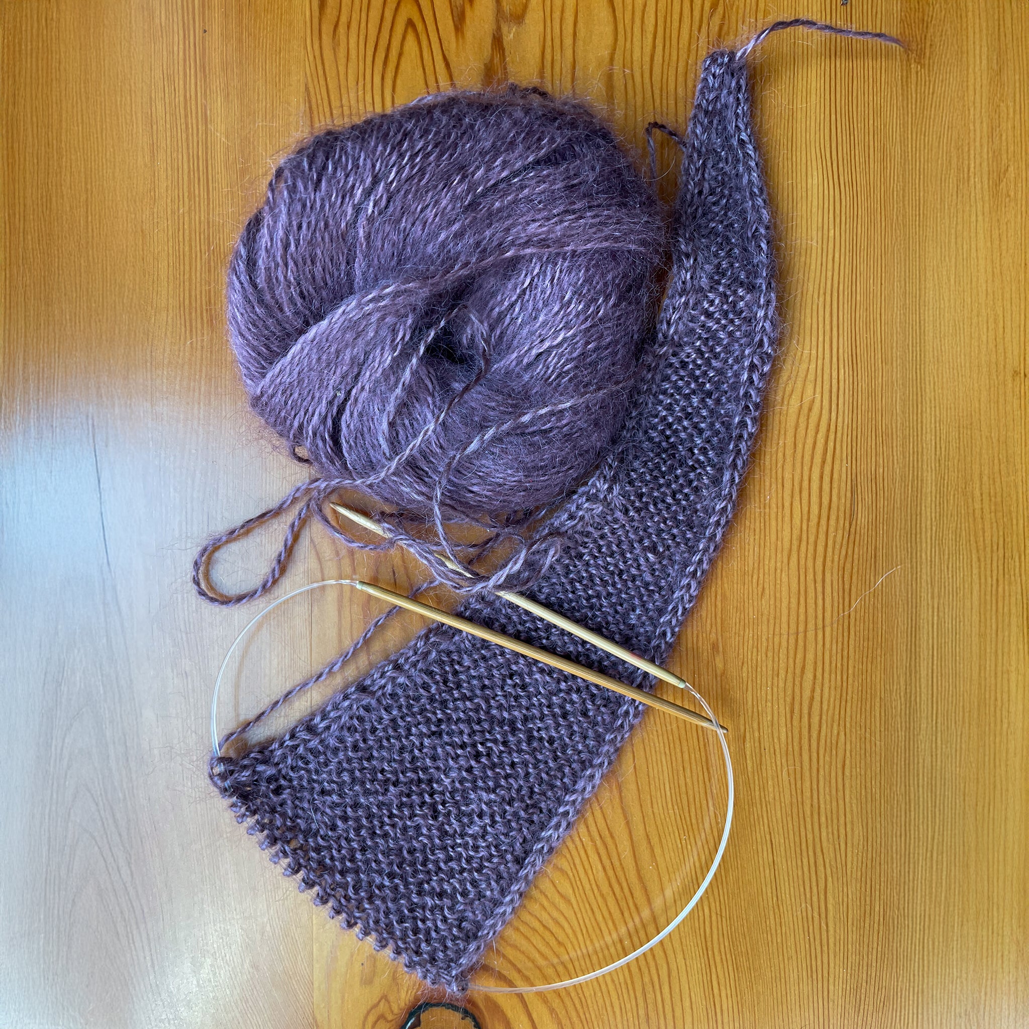 2025-12-03 – Knit a Sophie Scarf (Online)