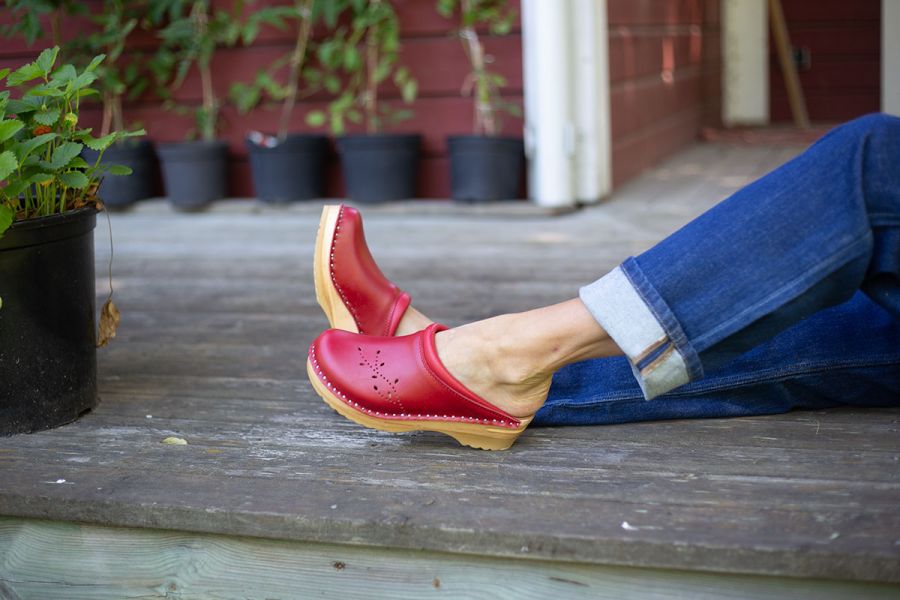 O'Keefe Clogs Red