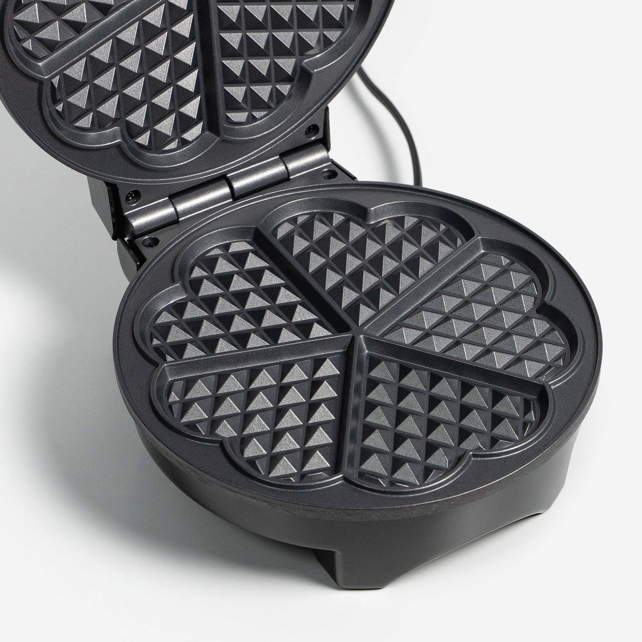 Classic Heart Waffler by CucinaPro