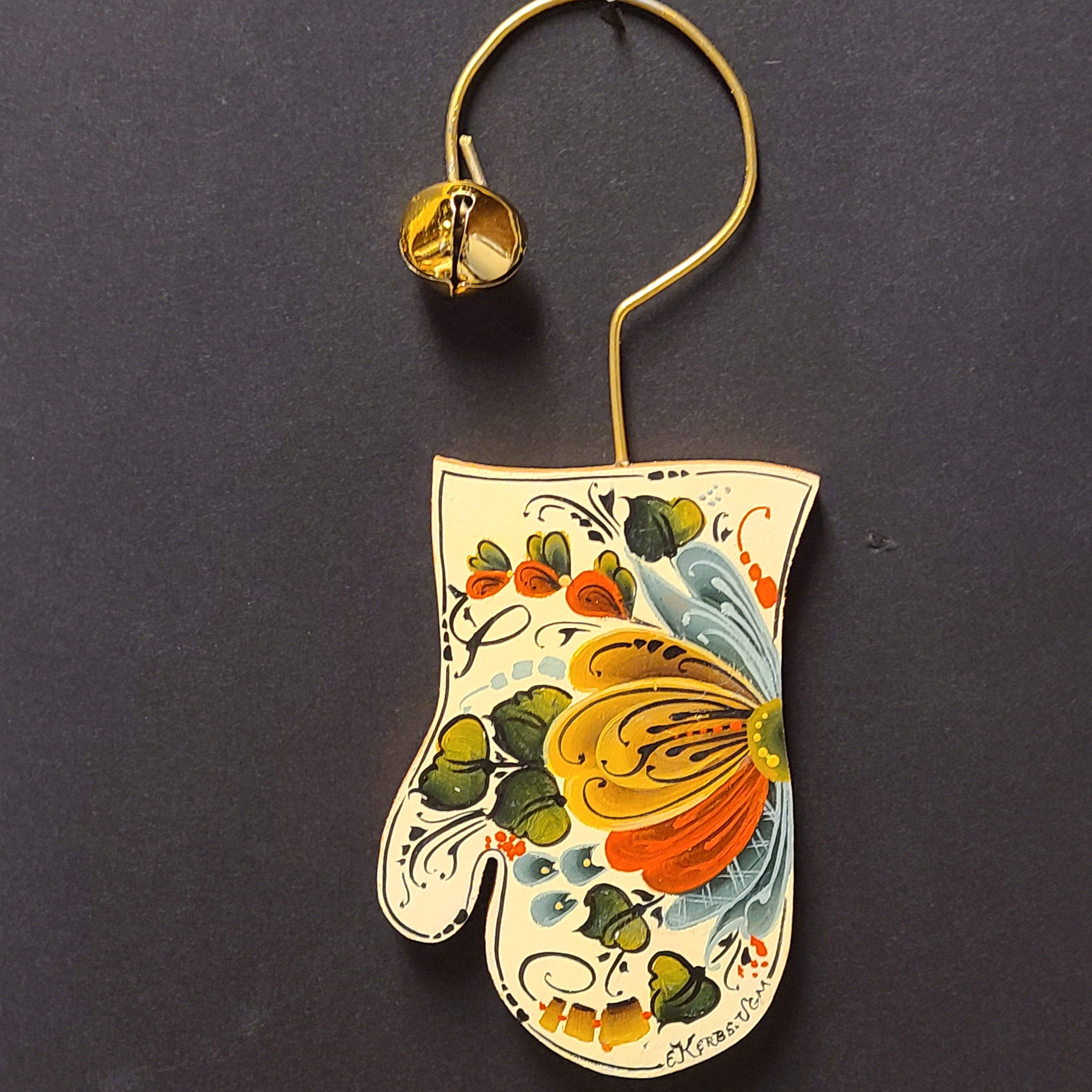 Hanging Ornaments with Rosemaling by Ellen Kerbs
