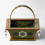 Tonya Mandy & Liz Buchiet – Silver-Adorned Hallingdal Sending Basket