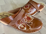 2026-03-13 – Rosemaling on Clogs and Leather (In-Person)